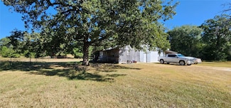 18750 Old Bundick Rd, Hearne, TX 77859