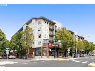 1718 NE 11th Ave Unit 313, Portland, OR 97212