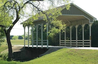 5043 Horseshoe Dr, Whitney, TX 76692