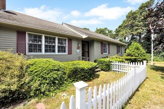 15 Wood Song Dr, Eastham, MA 02642