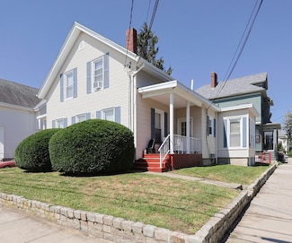 104 Grove St, Fall River, MA 02720