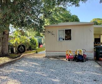 345 E Weatherbee Rd Unit 107, Fort Pierce, FL 34982