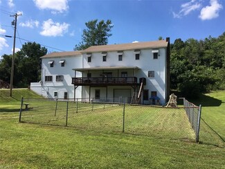 89011 Sale Barn Rd, Dennison, OH 44621