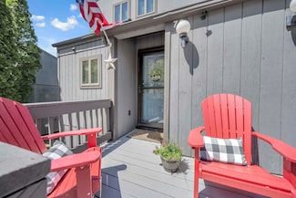 79 Cross Country Ln, Tannersville, PA 18372