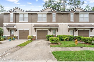 4030 Augustine Green Ct, Jacksonville, FL 32257