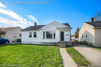 31225 Barton St, Garden City, MI 48135
