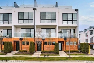 533 E Harrison Ave Unit 23, Royal Oak, MI 48067