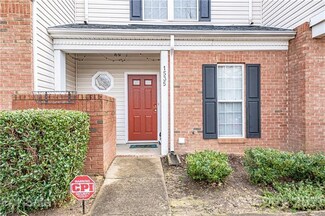 1535 Sylvia Ct, Charlotte, NC 28205