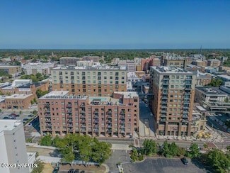 14 Grace St Unit 1008, Wilmington, NC 28401