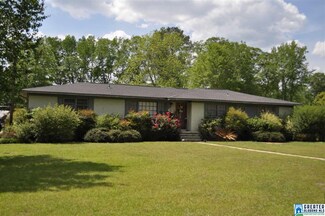 58 Maple Dr, Maplesville, AL 36750
