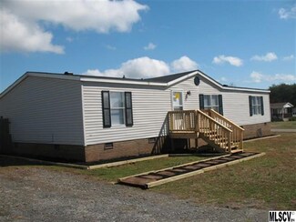 4610 Deal Rd, Claremont, NC 28610
