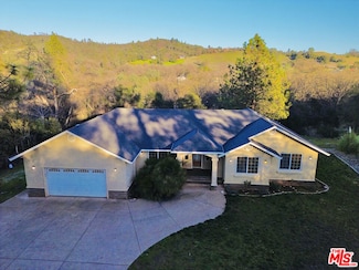 23663 Porcina Way, Columbia, CA 95310
