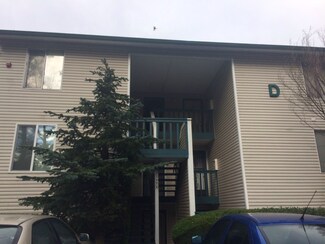 17431 Ambaum Blvd S Unit D35, Seattle, WA 98148