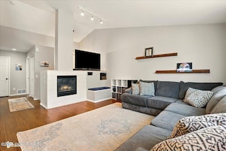 207 Dailey Ave Unit 7, Anchorage, AK 99515