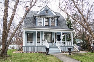774 Mill St, Elgin, IL 60123