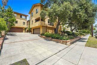2741 Hermosa Ave Unit B, Montrose, CA 91020