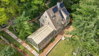 509 Orchard Hills Dr, Ann Arbor, MI 48104