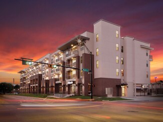 108 N U S Highway 377 Unit 203, Roanoke, TX 76262