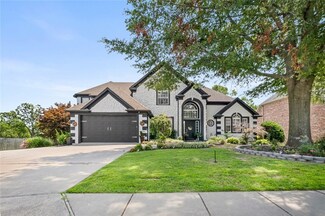 4903 S 45th St, Rogers, AR 72758