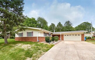 470 Durwood Dr, Florissant, MO 63033