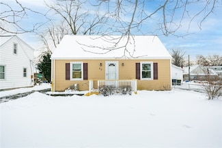 57 Bancroft Dr, Rochester, NY 14616