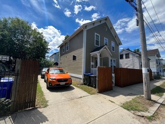 138 Stanwood St, Providence, RI 02907