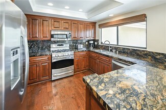 24 Cayman Ct, Manhattan Beach, CA 90266