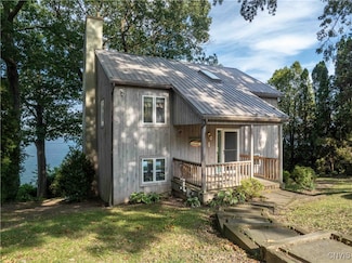 1258 Greenfield Ln, Skaneateles, NY 13152