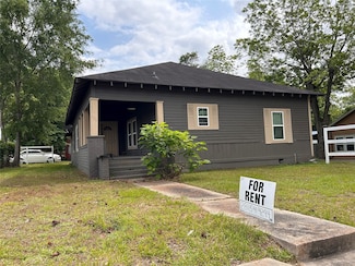401 W Bluff St, Woodville, TX 75979
