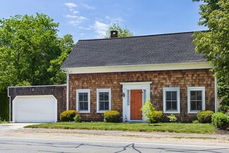 77 Southern Ave, Essex, MA 01929