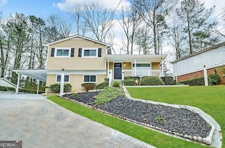 815 Magna Carta Dr NW, Atlanta, GA 30318