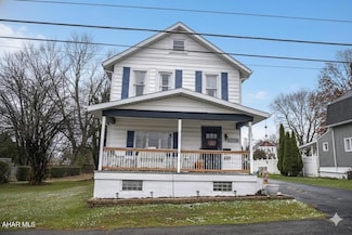 1018 S 10th St, Altoona, PA 16602