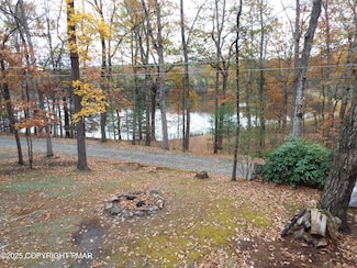 141 Panorama Trail, Dingmans Ferry, PA 18328