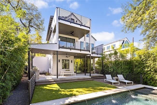 908 Retama St, Austin, TX 78704