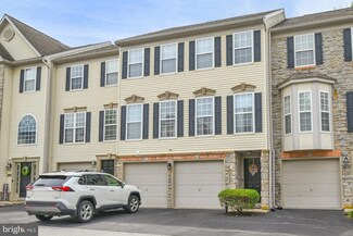 2722 Hunters Crest Dr Unit 24, York, PA 17402