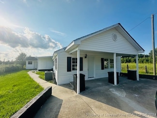 3250 Martin Luther King jr Dr, Lumberton, NC 28358
