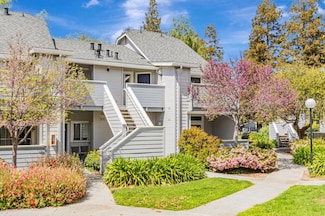432 Shadowgraph Dr, San Jose, CA 95110