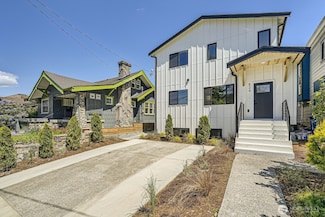 524 27th Ave, Seattle, WA 98122