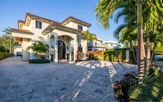 8881 SW 28th St, Miami, FL 33165