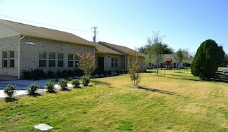 514 SE Gardens Blvd, Burleson, TX 76028