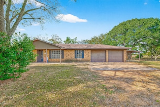9416 County Road 273, East Bernard, TX 77435