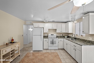 3843 S Palm Side Dr, Tucson, AZ 85730