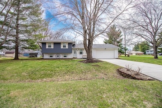 2631 Moeller Dr, Fairfield, OH 45014