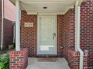 6725 Boulder Pointe Dr Unit 7, Washington, MI 48094