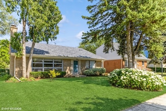 3123 Patton Dr, Des Plaines, IL 60018