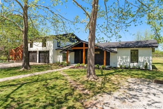 9875 W 66th Place S, Sapulpa, OK 74066