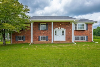 51 Poppy Ln, Ringgold, GA 30736