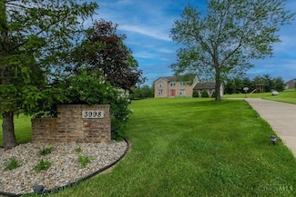 3998 Buck Ridge Dr, Okeana, OH 45053