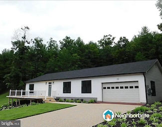 393 Victory Ln, Hedgesville, WV 25427