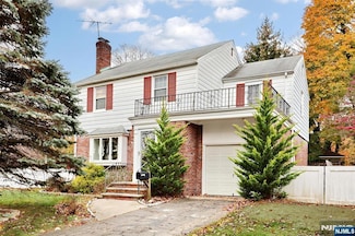 12 Pershing Ave, Ridgewood, NJ 07450